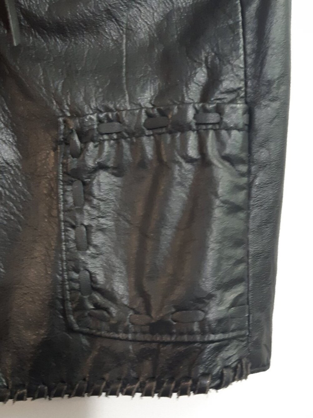 Vintage Genuine Leather Black Fringe Vest Biker Western Festival Made In Canada - Picture 6 of 6